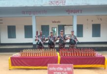 সীমান্তে বিজিবির অভিযানে ভারতীয় মদ জব্দকরেছে ময়মনসিংহ ব্যাটালিয়ন (৩৯ বিজিবি) সীমান্তে বিজিবির অভিযানে ভারতীয় মদ জব্দ
